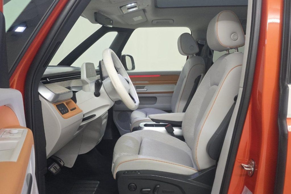 2025 Volkswagen ID. Buzz PRO S PLUS - 23090201 - 1