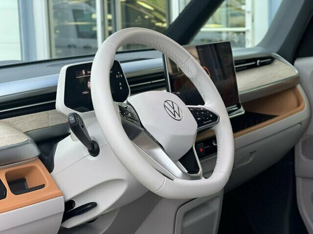 2025 Volkswagen ID. Buzz Pro S Plus 4MOTION w/Two-Tone - 23083770 - 14