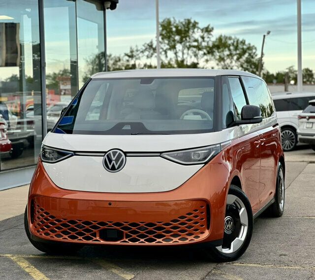 2025 Volkswagen ID. Buzz Pro S Plus 4MOTION w/Two-Tone - 23083770 - 33