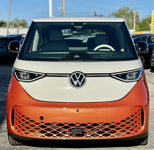 2025 Volkswagen ID. Buzz Pro S Plus 4MOTION w/Two-Tone - 23090201 - 6