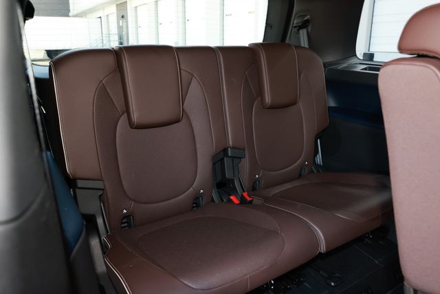 2025 Volkswagen ID. Buzz Pro S Plus RWD w/Two-Tone - 23016944 - 27