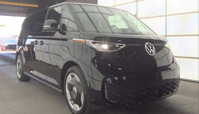 2025 Volkswagen ID. Buzz Pro S Plus RWD w/Two-Tone - 23016944 - 3