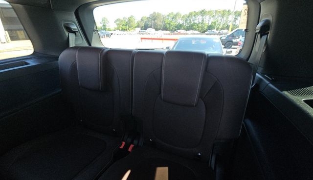 2025 Volkswagen ID. Buzz Pro S Plus RWD w/Two-Tone - 23016944 - 6