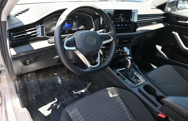 2025 Volkswagen Jetta S Automatic - 23053303 - 9