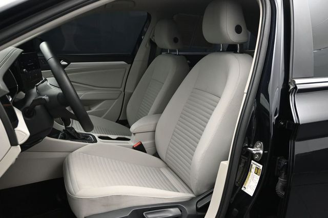 2025 Volkswagen Jetta S Automatic - 23056817 - 4
