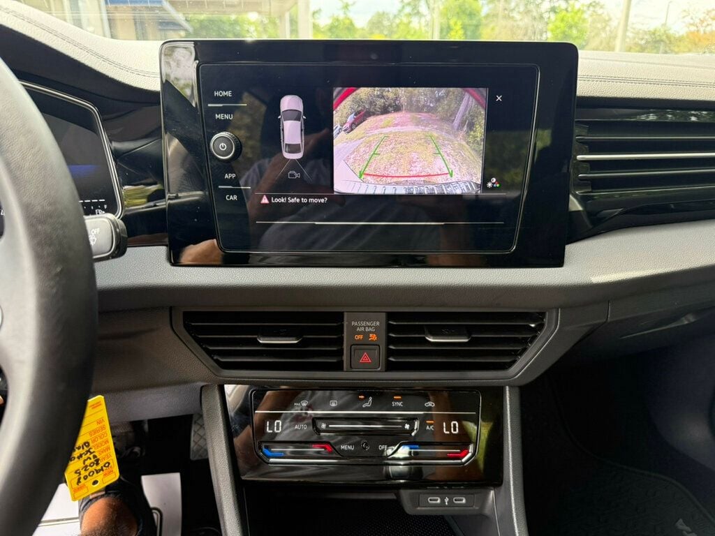 2025 Volkswagen Jetta S photo 6