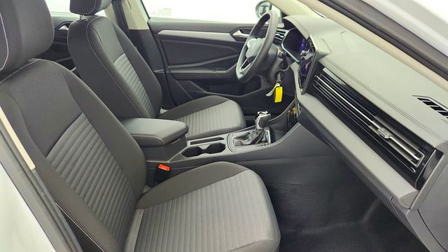 2025 Volkswagen Jetta S Automatic w/ Turbocharged Engine & LED Headlights - 22996851 - 22