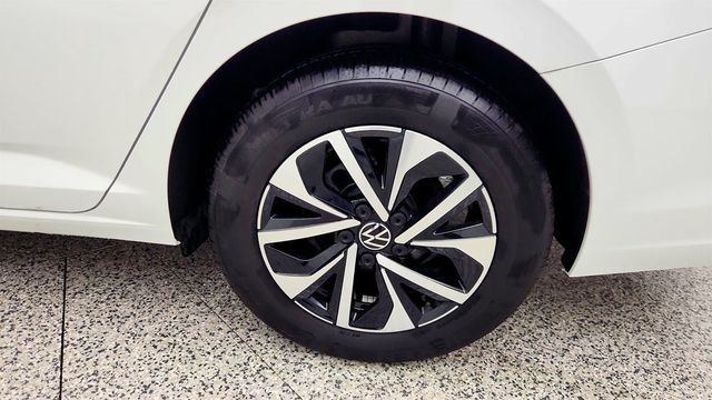 2025 Volkswagen Jetta S Automatic w/ Turbocharged Engine & LED Headlights - 22996851 - 8