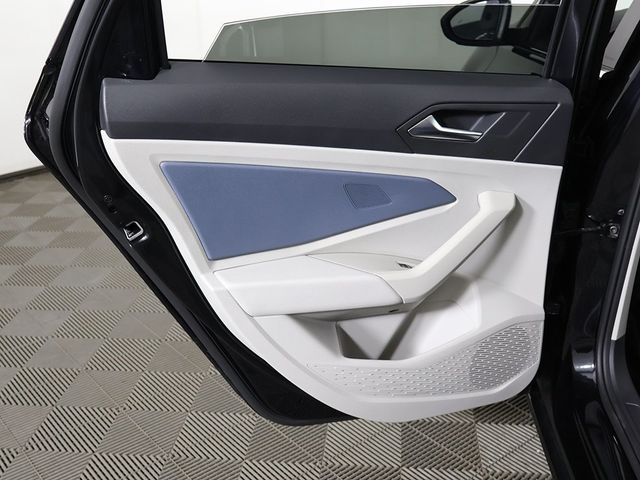 2025 Volkswagen Jetta SE Automatic - 22957702 - 24