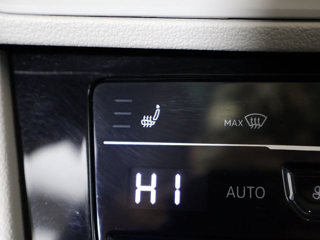 2025 Volkswagen Jetta SE Automatic - 22957702 - 50