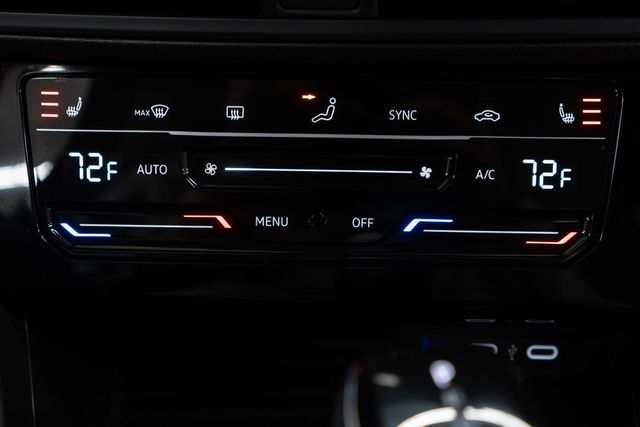 2025 Volkswagen Jetta SE Automatic - 23086860 - 24