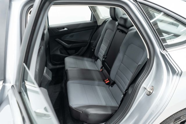 2025 Volkswagen Jetta SE Automatic - 23086860 - 27