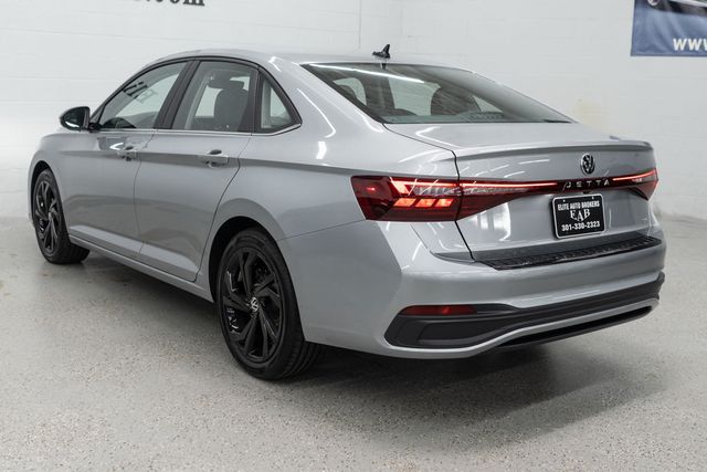 2025 Volkswagen Jetta SE Automatic - 23086860 - 5