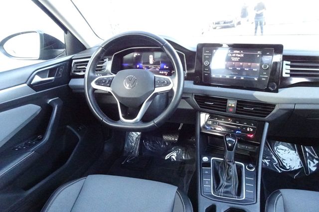 2025 Volkswagen Jetta SE Automatic - 22943760 - 12