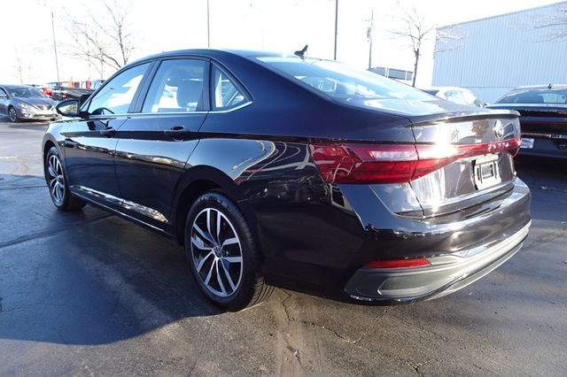 2025 Volkswagen Jetta SE Automatic - 22943760 - 5