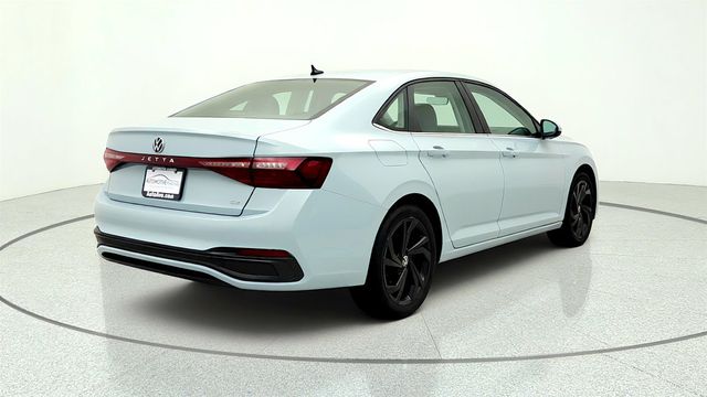 2025 Volkswagen Jetta SE Automatic w/ Panoramic Sunroof Package - 23029871 - 4
