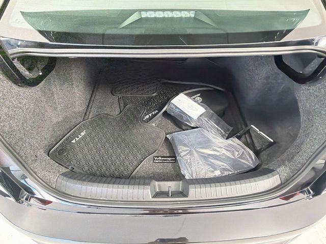 2025 Volkswagen Jetta Sport Automatic - 23083920 - 23