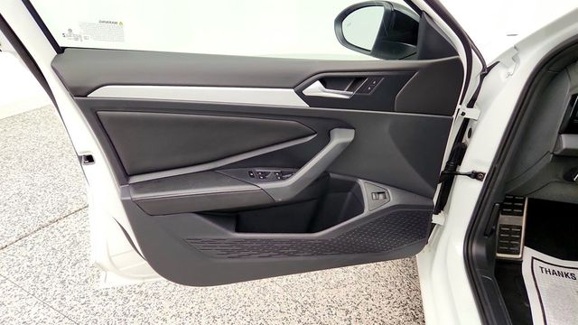 2025 Volkswagen Jetta Sport Automatic - 23029435 - 9