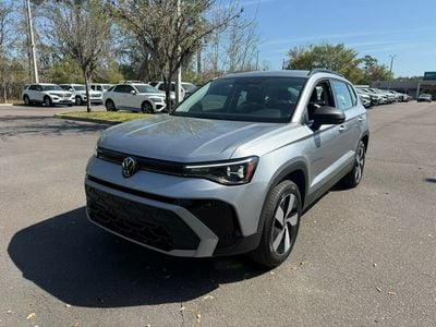 2025 Volkswagen Taos