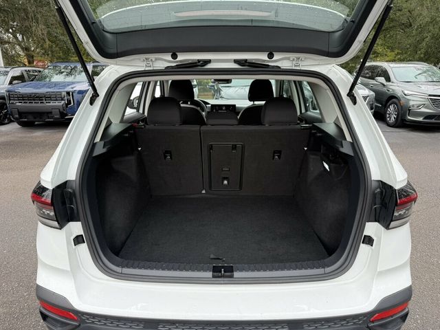 2025 Volkswagen Taos S 4MOTION - 23101518 - 7