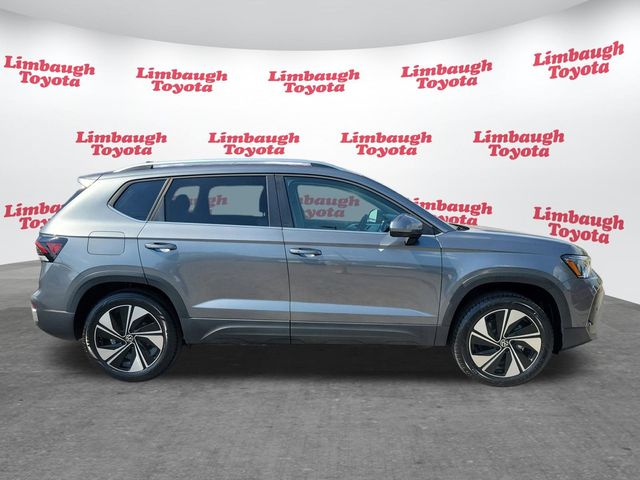 2025 Volkswagen Taos SE 4MOTION - 22915283 - 21