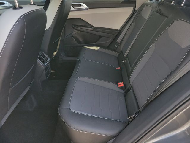 2025 Volkswagen Taos SE 4MOTION - 22915283 - 7