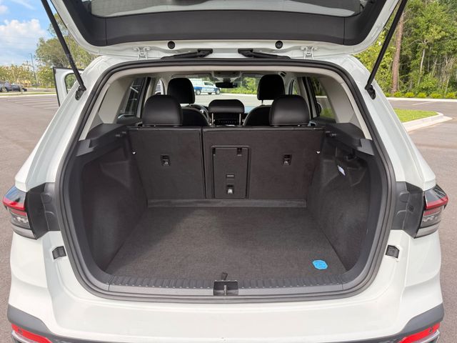 2025 Volkswagen Taos SE 4MOTION - 23024452 - 9