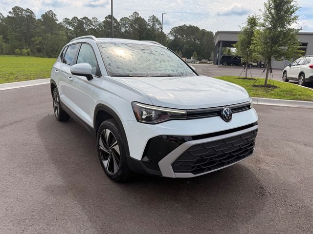2025 Volkswagen Taos SE 4MOTION - 23024452 - 12