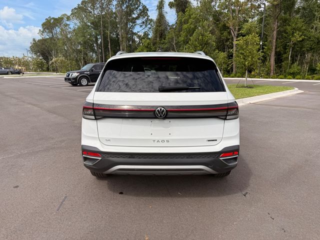 2025 Volkswagen Taos SE 4MOTION - 23024452 - 8