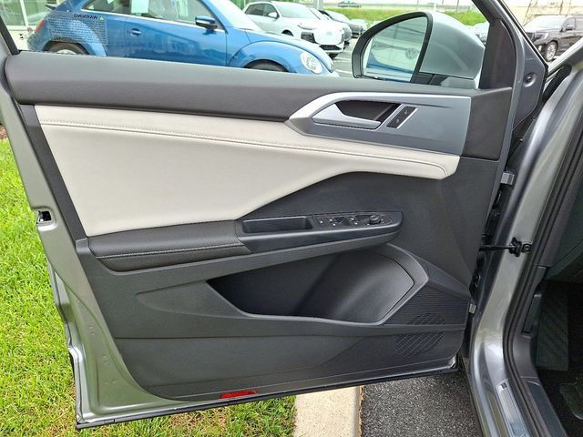 2025 Volkswagen Taos SE 4MOTION - 22900586 - 12