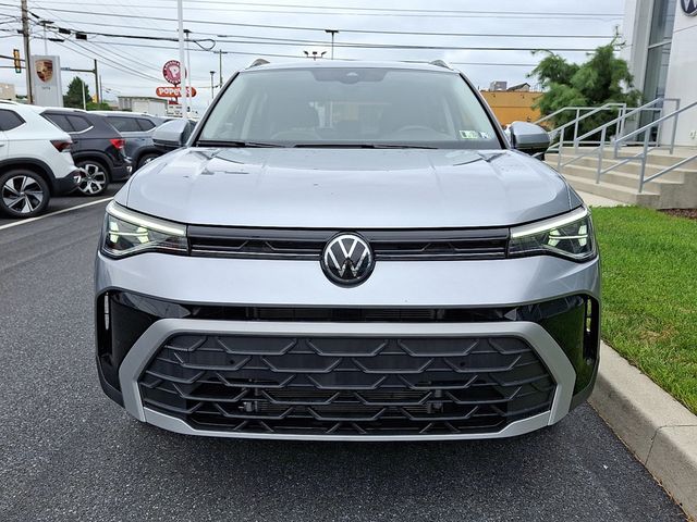 2025 Volkswagen Taos SE 4MOTION - 22900586 - 1