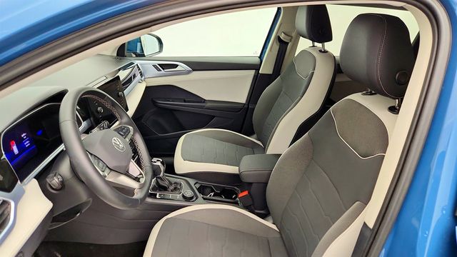 2025 Volkswagen Taos SE 4MOTION - 22978362 - 18