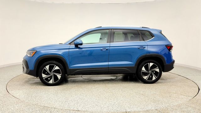 2025 Volkswagen Taos SE 4MOTION - 22978362 - 7