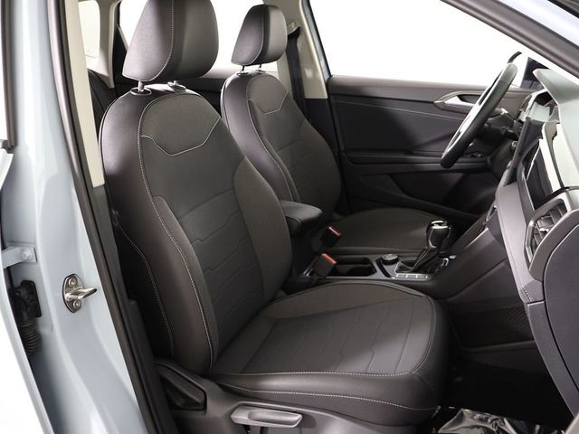 2025 Volkswagen Taos SE Black 4MOTION - 23053910 - 31