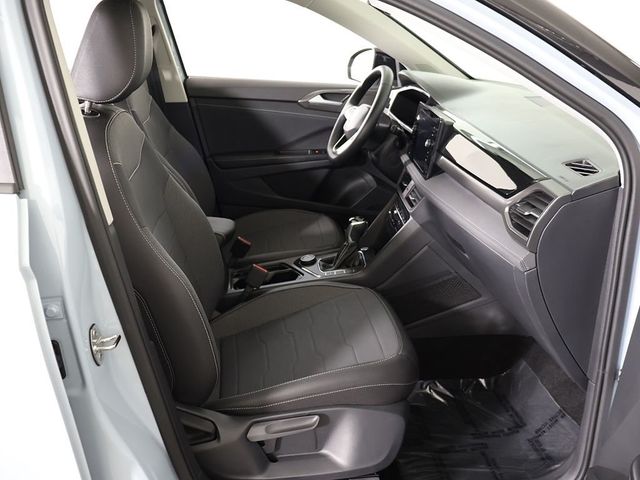 2025 Volkswagen Taos SE Black 4MOTION - 23053910 - 33