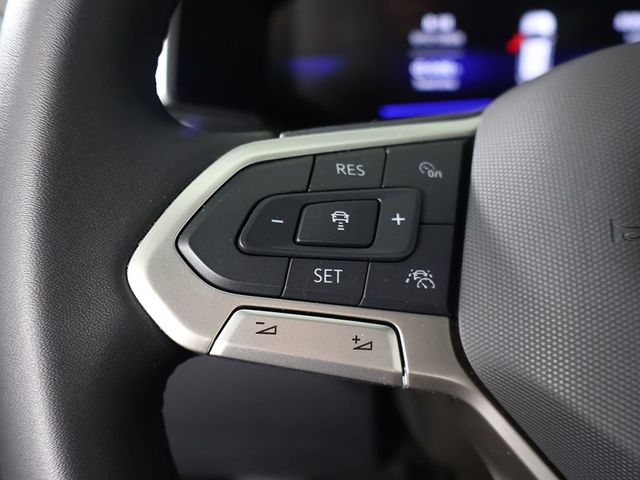 2025 Volkswagen Taos SE Black 4MOTION - 23053910 - 43