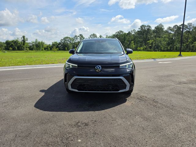 2025 Volkswagen Taos SE FWD - 23022413 - 5