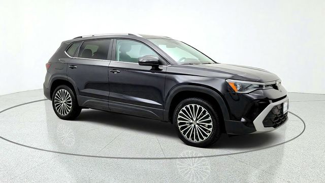 2025 Volkswagen Taos SE FWD - 23087364 - 2