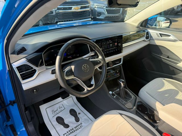2025 Volkswagen Taos SE FWD - 22955819 - 2