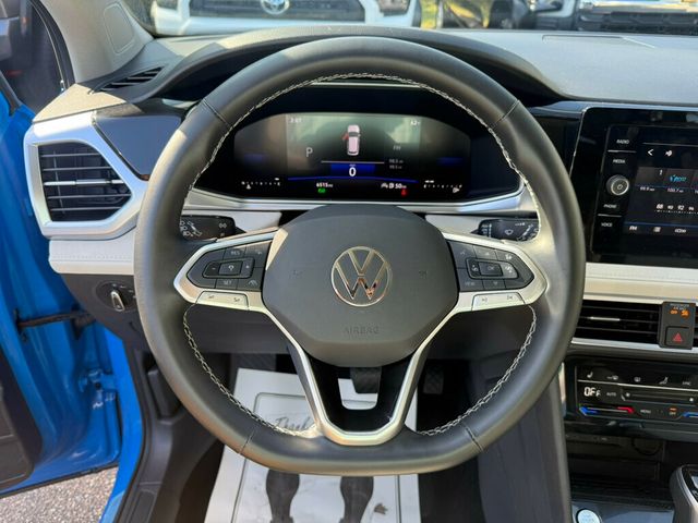 2025 Volkswagen Taos SE FWD - 22955819 - 4