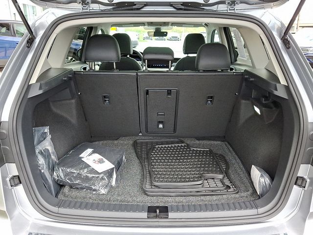 2025 Volkswagen Taos SEL 4MOTION - 22945896 - 27