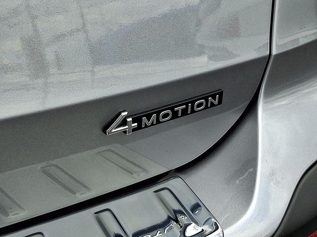 2025 Volkswagen Taos SEL 4MOTION - 22945896 - 30