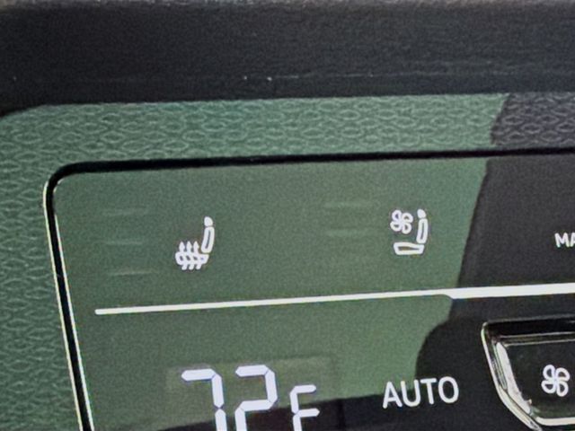 2025 Volkswagen Taos SEL 4MOTION - 22981271 - 20