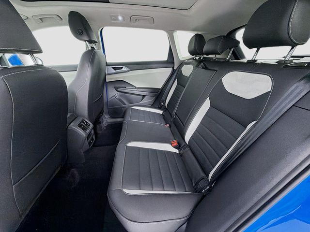 2025 Volkswagen Taos SEL 4MOTION - 22981271 - 25