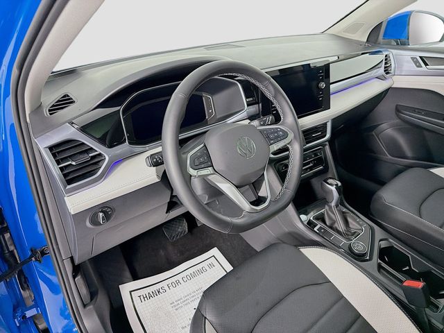 2025 Volkswagen Taos SEL 4MOTION - 22981271 - 8