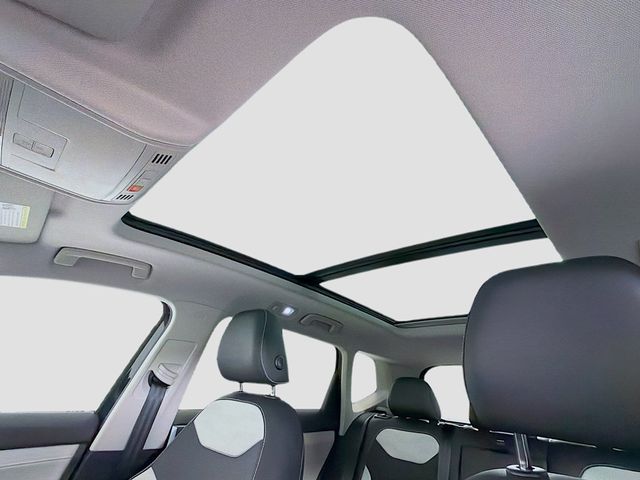 2025 Volkswagen Taos SEL 4MOTION - 22999610 - 22