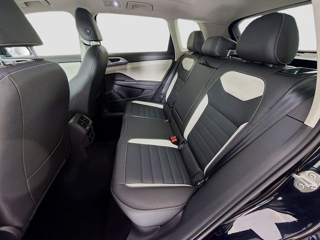 2025 Volkswagen Taos SEL 4MOTION - 22999610 - 25