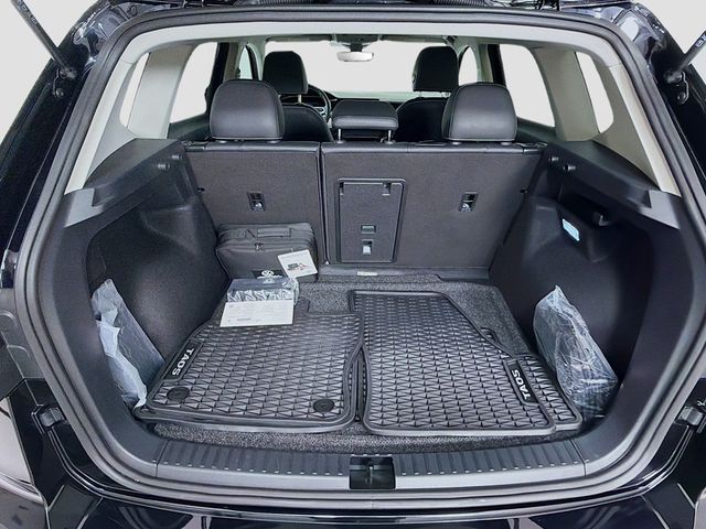 2025 Volkswagen Taos SEL 4MOTION - 22999610 - 27
