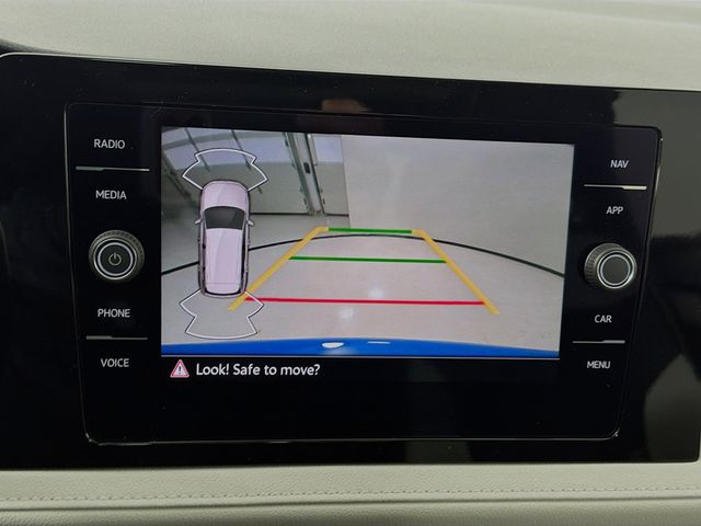 2025 Volkswagen Taos SEL 4MOTION - 23000632 - 14