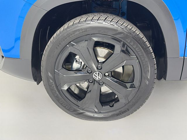 2025 Volkswagen Taos SEL 4MOTION - 23000632 - 32